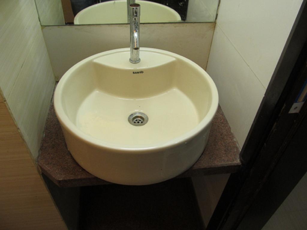 Hotel Blue Lagoon Daman Luaran gambar